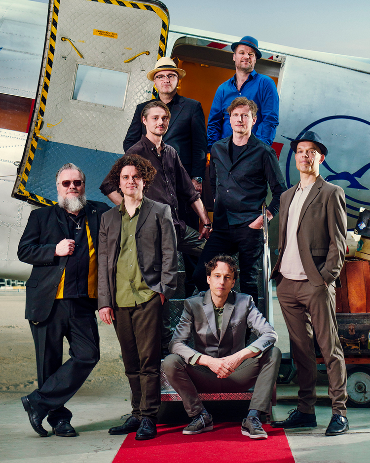 Thorbjørn Risager & The Black Tornado